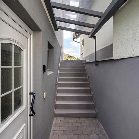 Ferienwohnung Emilia, 36Qm Münsingen Zewnętrze zdjęcie