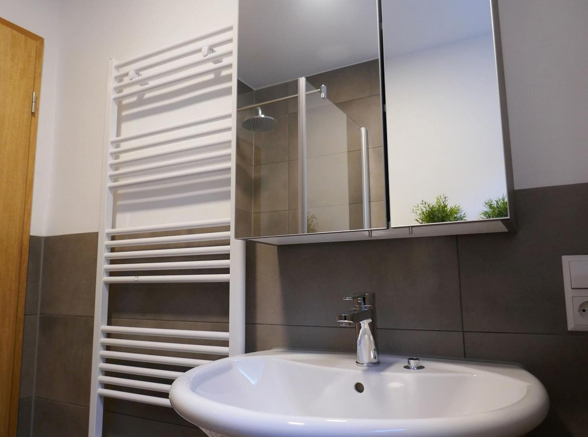 Ferienwohnung Emilia, 36Qm Münsingen Zewnętrze zdjęcie