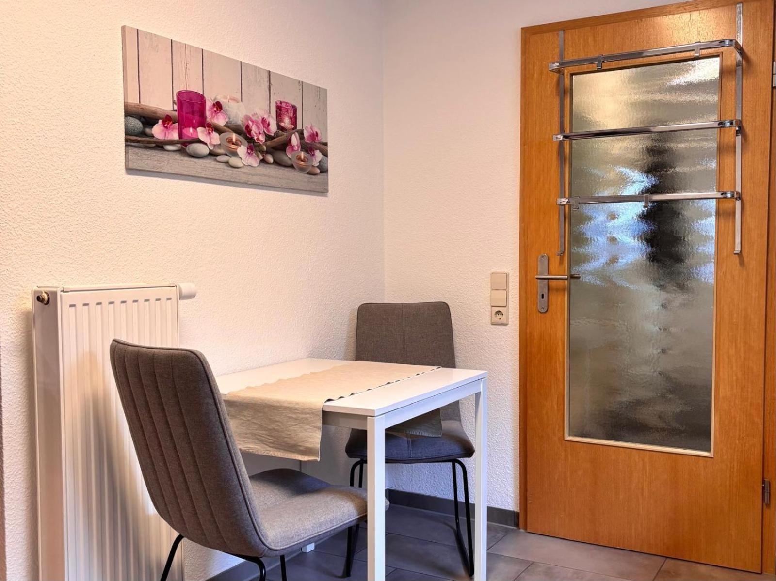 Ferienwohnung Emilia, 36Qm Münsingen Zewnętrze zdjęcie