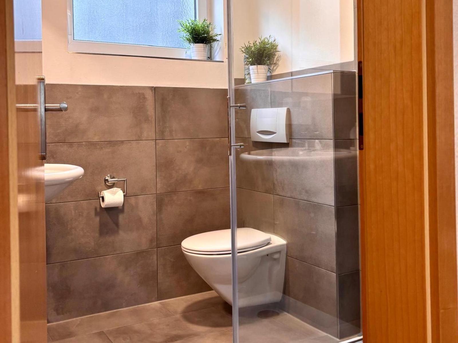 Ferienwohnung Emilia, 36Qm Münsingen Zewnętrze zdjęcie