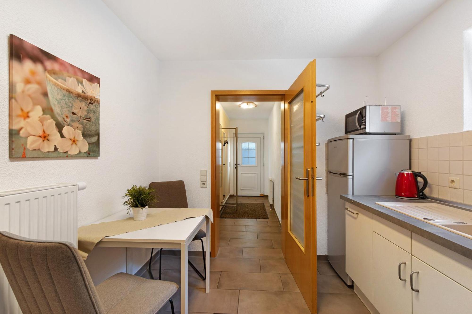 Ferienwohnung Emilia, 36Qm Münsingen Zewnętrze zdjęcie