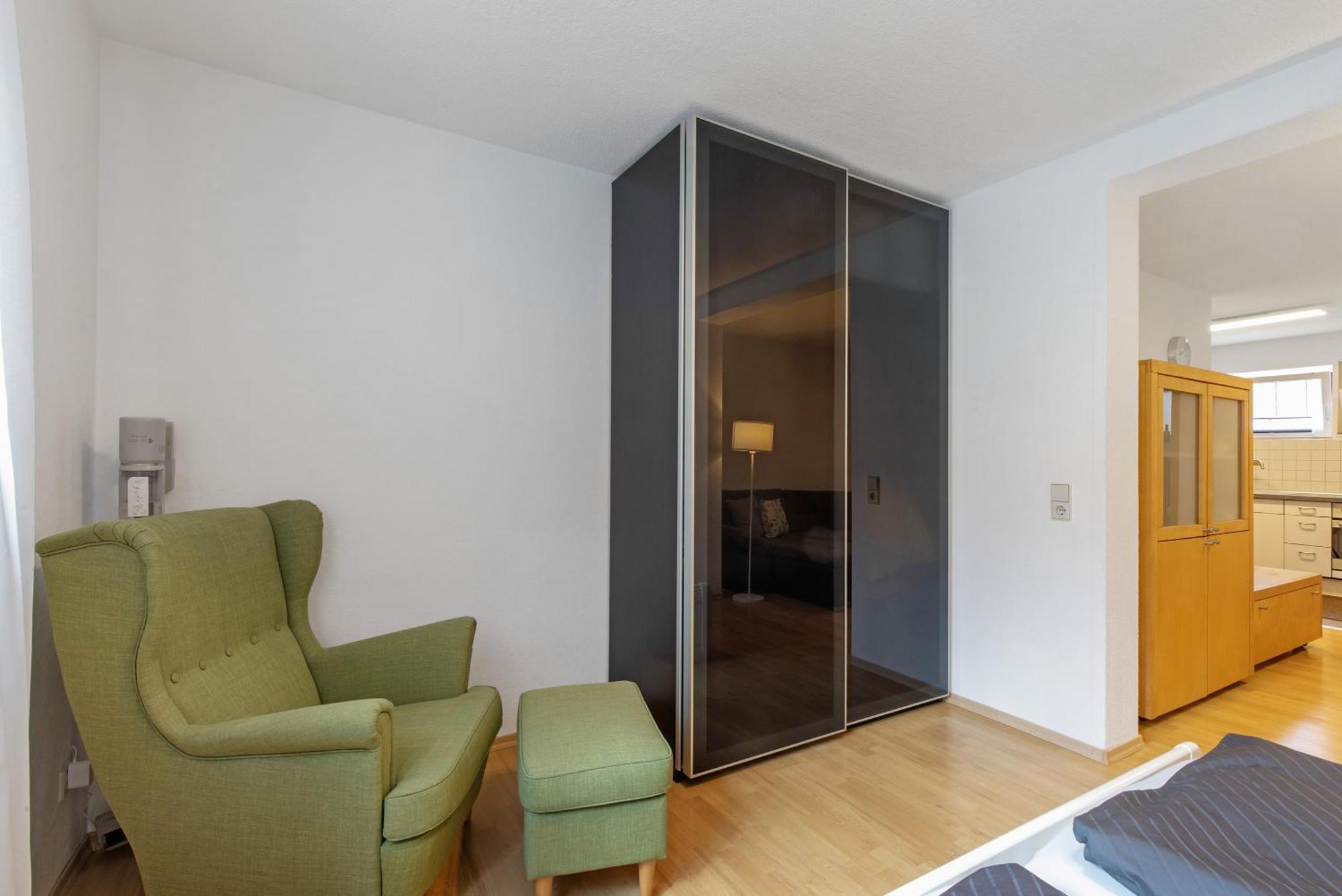 Ferienwohnung Emilia, 36Qm Münsingen Zewnętrze zdjęcie