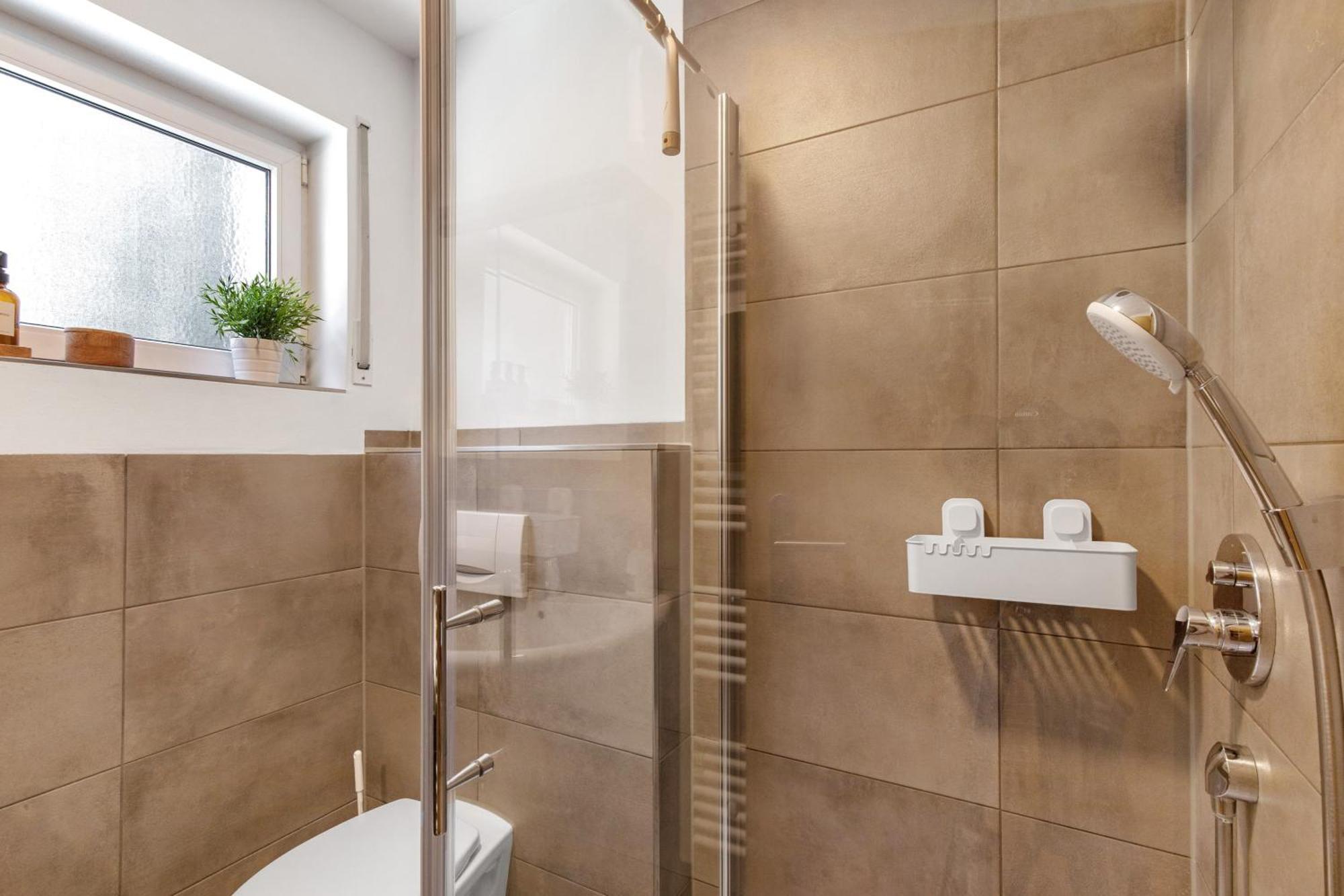 Ferienwohnung Emilia, 36Qm Münsingen Zewnętrze zdjęcie