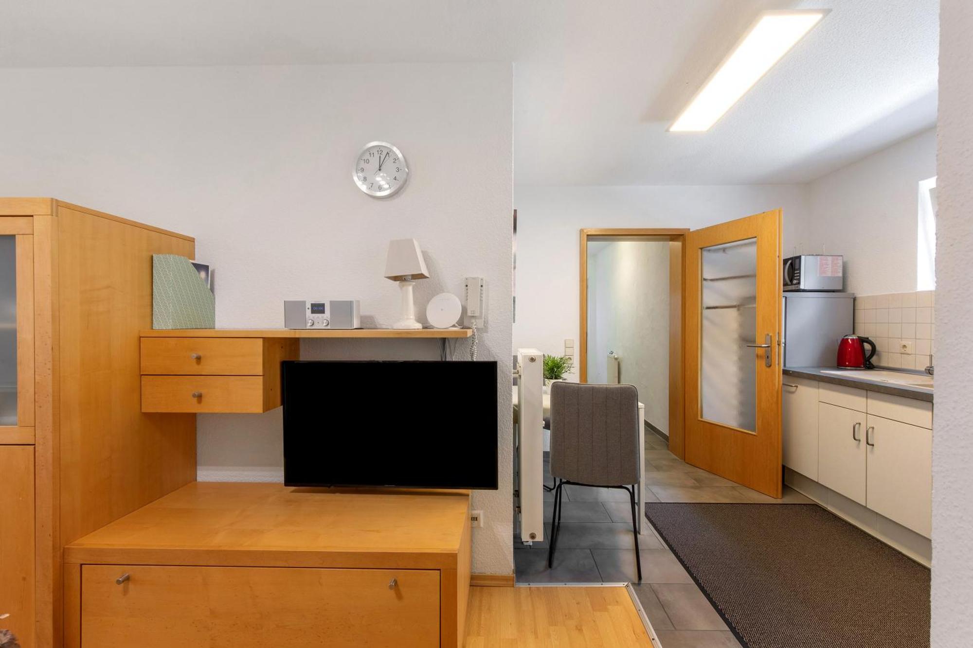 Ferienwohnung Emilia, 36Qm Münsingen Zewnętrze zdjęcie